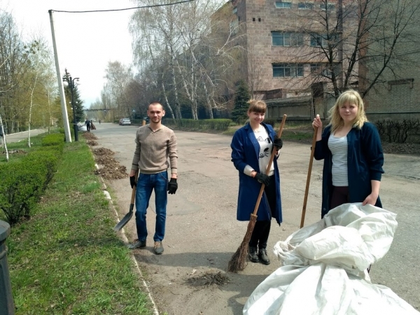 "Бетонмаш" поддерживает мировую акцию #trashtag